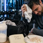 Quand prendre la protéine : shaker après l’effort, skyr et flocons