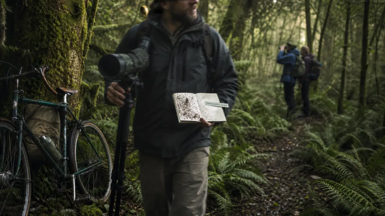 Voyage nature : guide naturaliste en randonnée petit groupe
